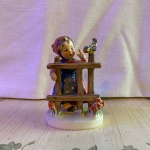 Hummel- (Signs of Spring) 4”